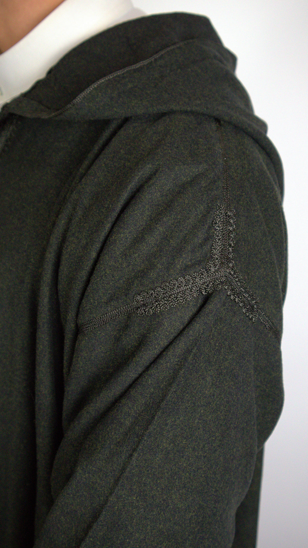 HANDMADE OLIVE DJELLABA image 3