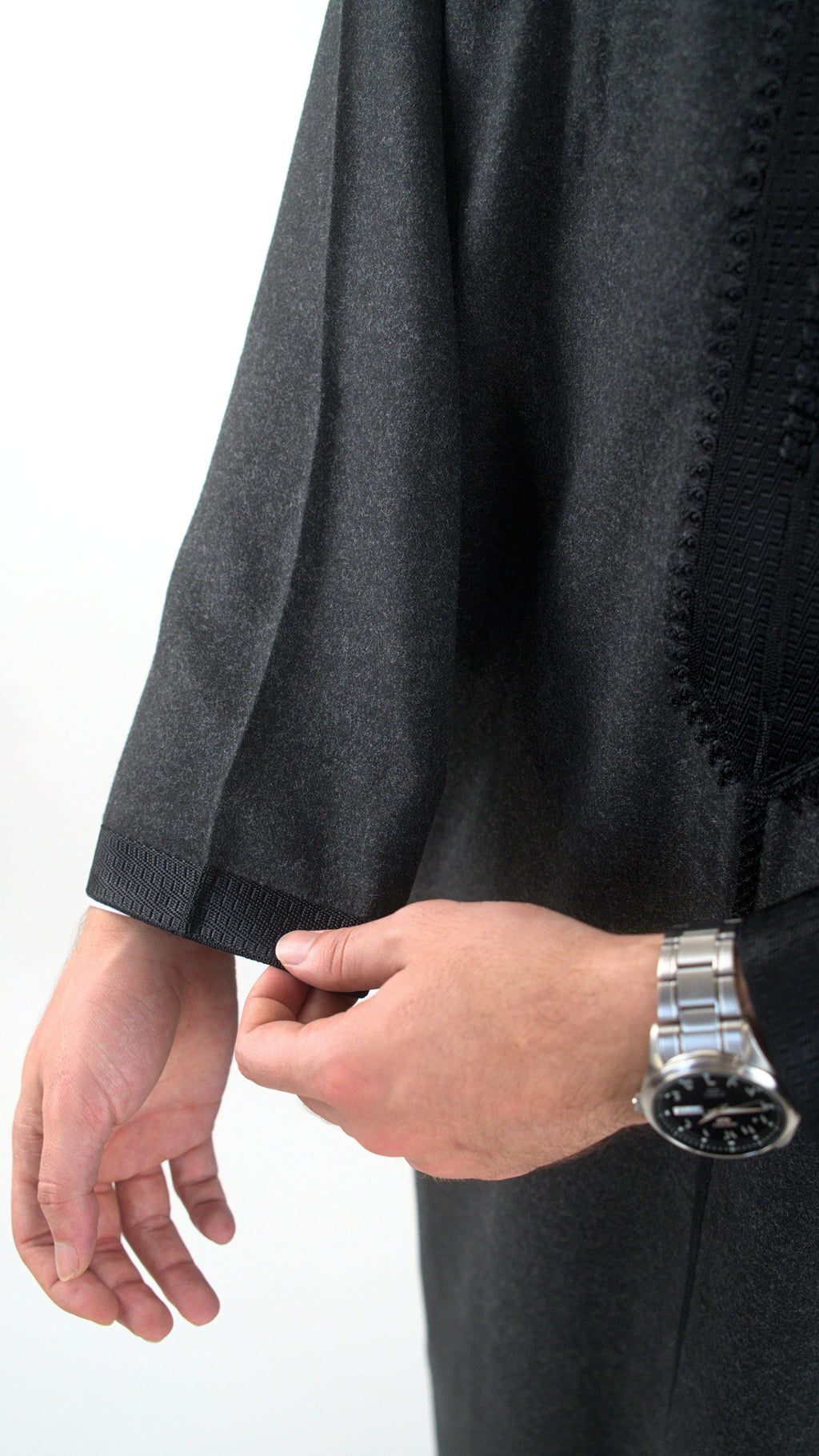 HANDMADE MIDNIGHT DJELLABA